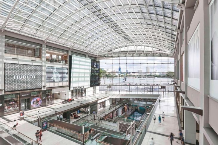 Shoppes at Marina Bay Sands nearing 100_ occupancy as retail revenues climb 41_ in June 2022 quarter