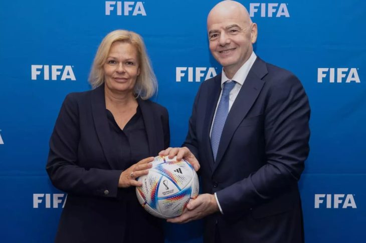 FIFA officials meet delegation from Germany in Qatar
