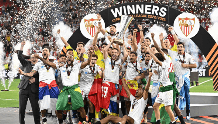 Magnificant Seven. Sevilla beat Roma to take Europa League title on a night of threatrics, and some football