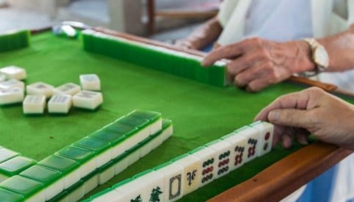 Macau lawmakers call for clarity on illegal mahjong operation